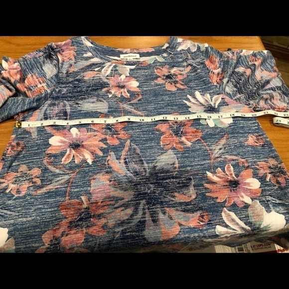 westbound Blue Pink White Large Floral Print Short Sleeve Top Size Large - Picture 8 of 9